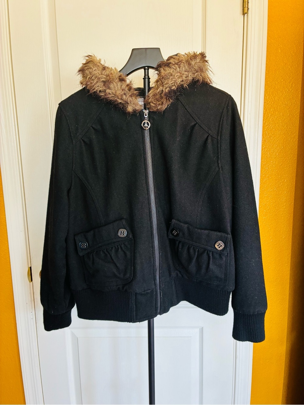Black Jacket with Brown Faux-Fur Hood Trim - XL